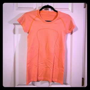 Lululemon Swiftly Tech Short Sleeve Crew